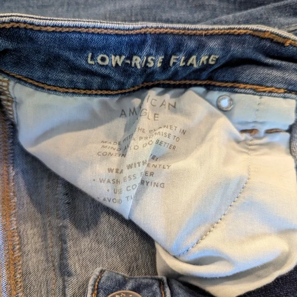 AE Low Rise Flare Jeans 10L - Picture 4 of 6